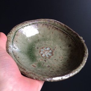 画像1: 灰釉印華小鉢