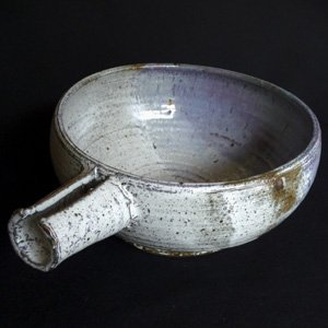 画像1: みぞれ流し鉄釉片口鉢