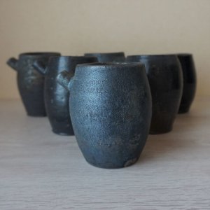 画像: 光彩鉄釉片口酒器　（コーヒーやミルクにも使えますよ）