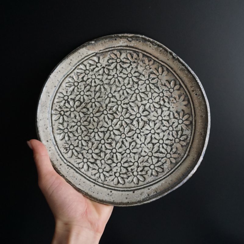 画像1: みぞれ釉印華丸皿
