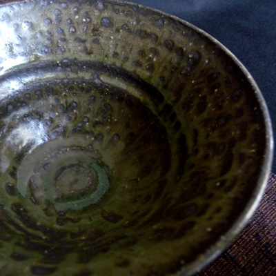 画像: かいらぎ灰釉反り飯茶碗